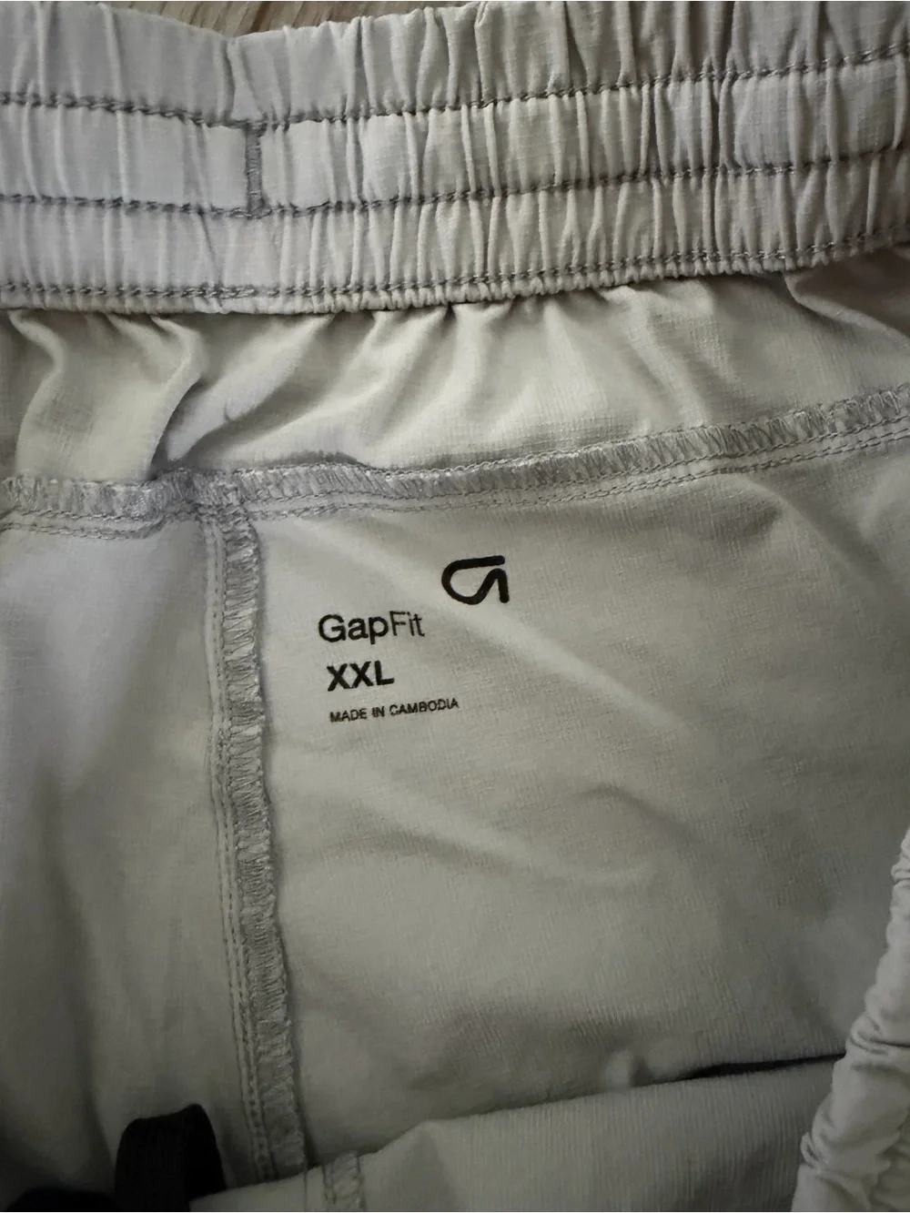 GAP Men's Light Gray Athletic Shorts
